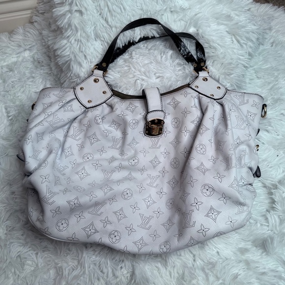 Louis Vuitton White Monogram 2way Mahina GM XL Bag - Picture 1 of 16